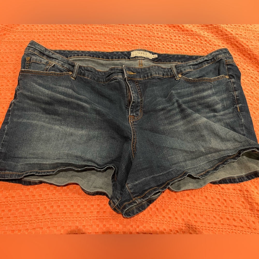 Torrid denim shorts